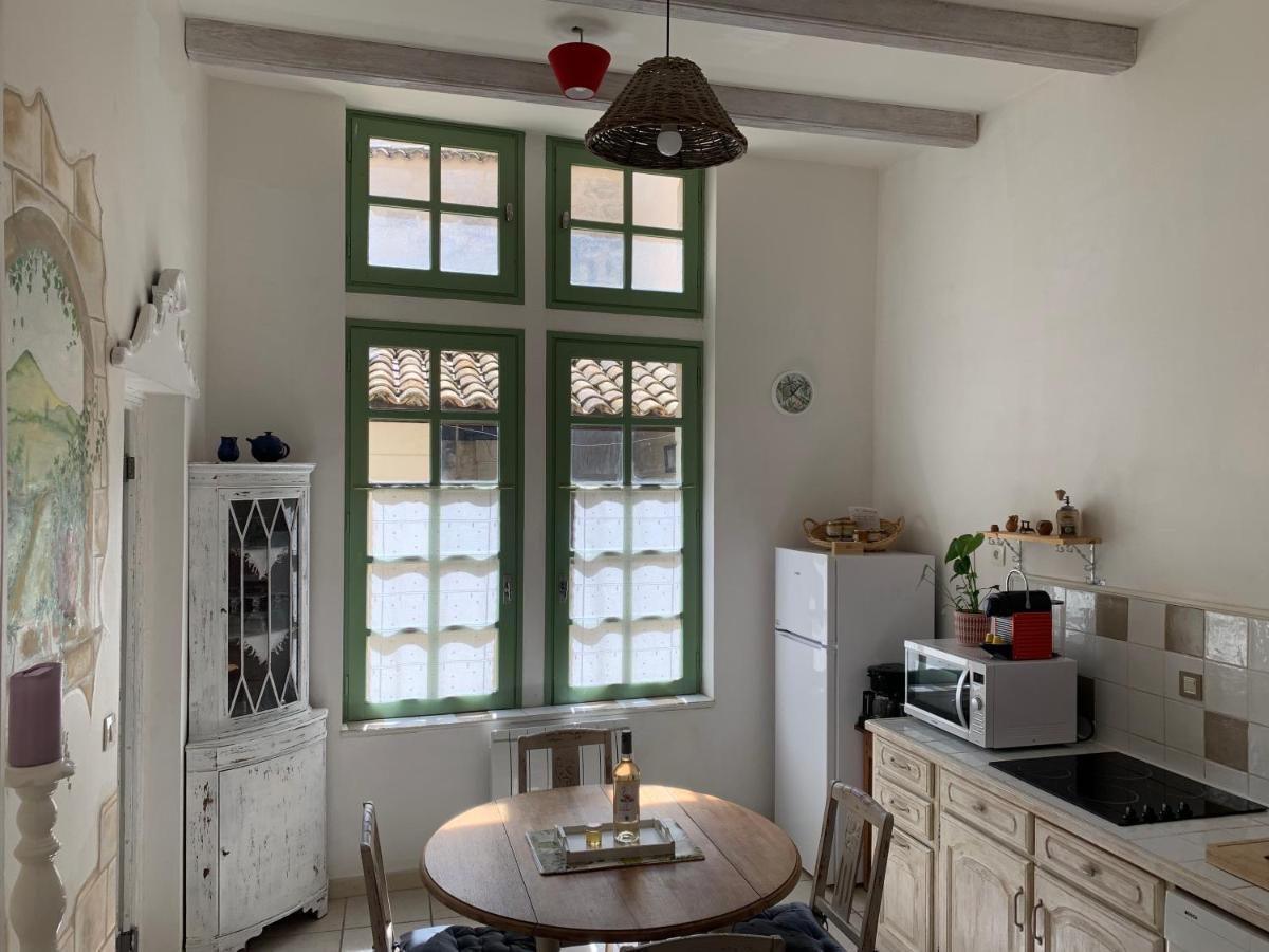 Uzes A Pied, Appartement Dans Cadre D'Exception Exterior photo